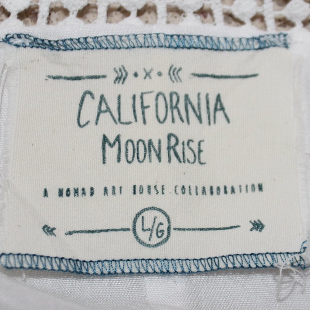 California Moonrise White Cami Top - Picture 10 of 12
